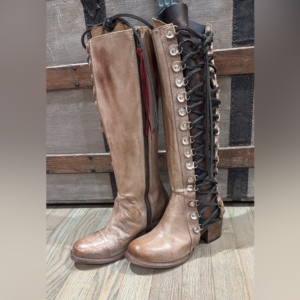Freebird by Steven Chapelle Lace Up Leather Boots - Size 7
